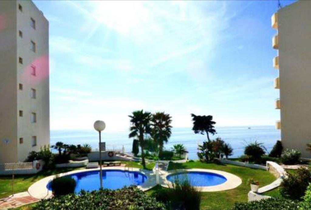 Apartamento Playa Algaida Sitio de Calahonda Bagian luar foto